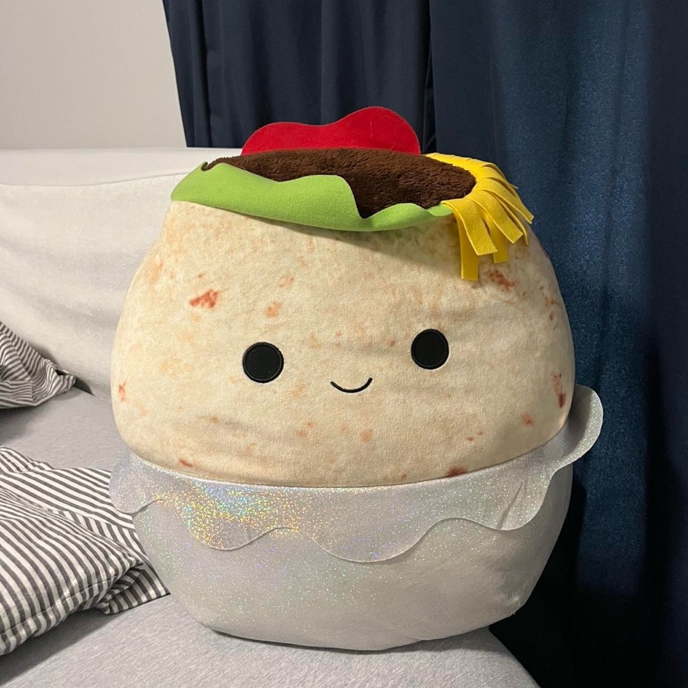 Squishmallows Burrito Plush Blanket - Red, Brown, Yellow, White